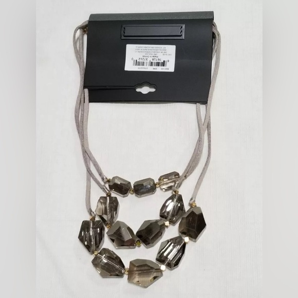 Massing Triple Strand Faux Smokey Quartz Necklace - Picture 4 of 4